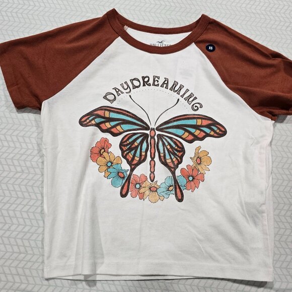 NWT Hollister Kids Butterfly T-Shirt Size XS - Picture 2 of 8